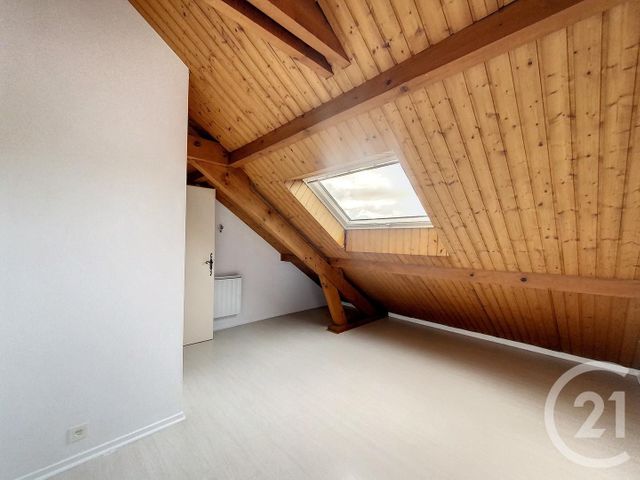 Appartement Duplex &agrave; louer - 7 pi&egrave;ces - 141 m2 - Audincourt - 25 - FRANCHE-COMTE