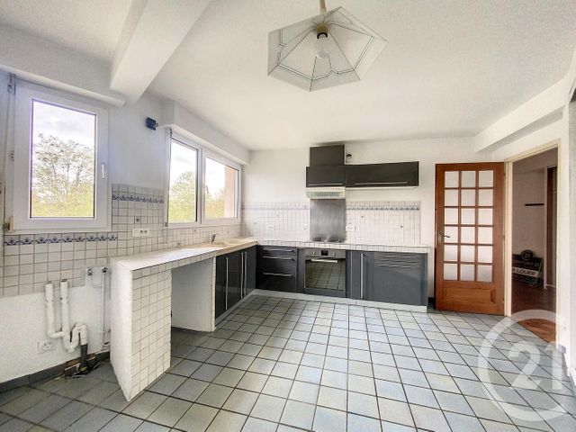 Appartement Duplex &agrave; louer - 7 pi&egrave;ces - 141 m2 - Audincourt - 25 - FRANCHE-COMTE