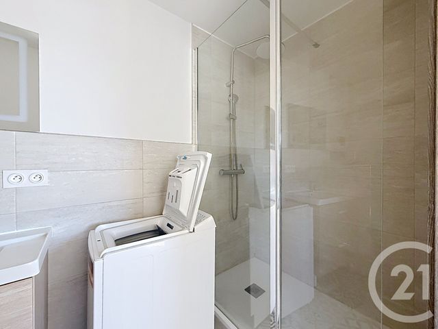 Appartement F2 &agrave; louer - 2 pi&egrave;ces - 40 m2 - Seloncourt - 25 - FRANCHE-COMTE