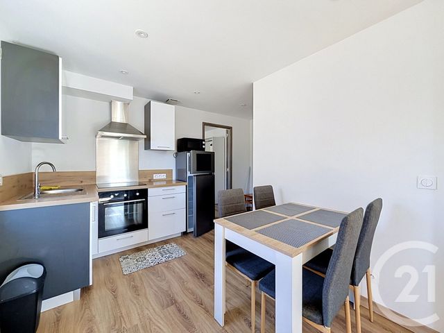 Appartement F2 &agrave; louer - 2 pi&egrave;ces - 40 m2 - Seloncourt - 25 - FRANCHE-COMTE