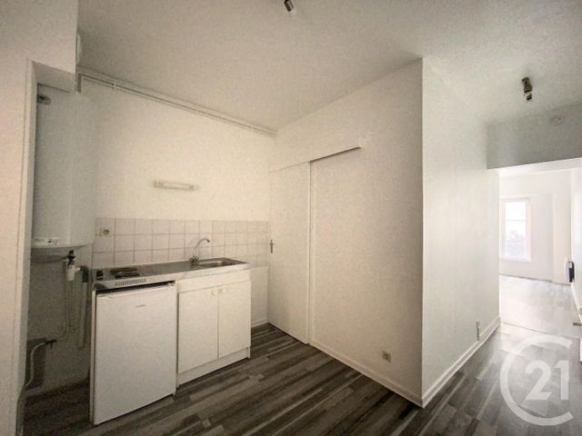 Appartement F1 &agrave; louer - 1 pi&egrave;ce - 25,48 m2 - Montbeliard - 25 - FRANCHE-COMTE