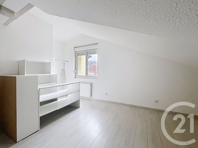 Appartement F3 &agrave; louer - 3 pi&egrave;ces - 67,15 m2 - Montbeliard - 25 - FRANCHE-COMTE