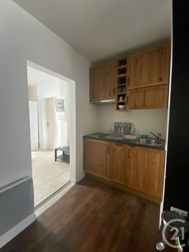 Appartement F1 &agrave; louer - 1 pi&egrave;ce - 22 m2 - Montbeliard - 25 - FRANCHE-COMTE