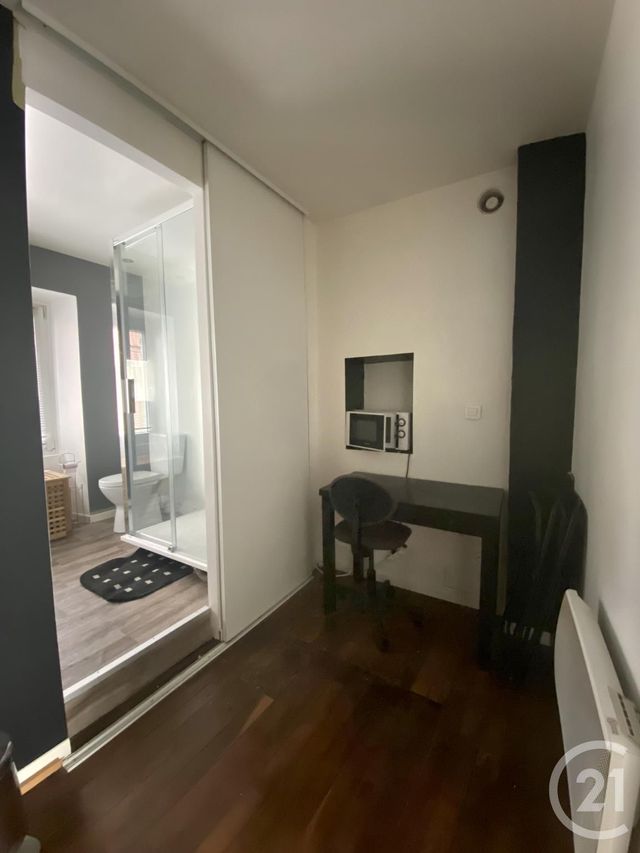 Appartement F1 &agrave; louer - 1 pi&egrave;ce - 22 m2 - Montbeliard - 25 - FRANCHE-COMTE
