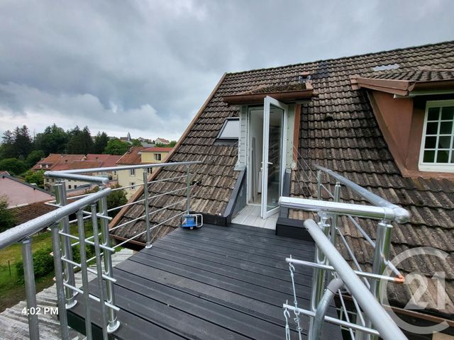 Appartement F3 &agrave; louer - 3 pi&egrave;ces - 75 m2 - Beaucourt - 90 - FRANCHE-COMTE