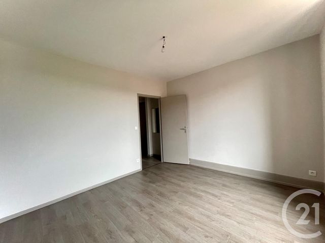 Appartement F4 &agrave; louer - 4 pi&egrave;ces - 75 m2 - Colombier Fontaine - 25 - FRANCHE-COMTE