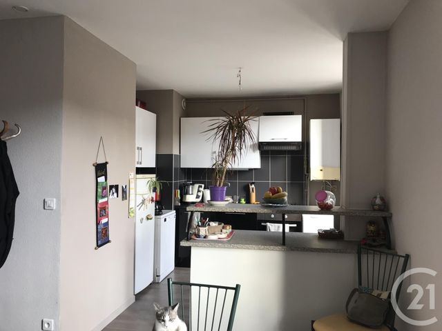 Appartement F4 &agrave; louer - 4 pi&egrave;ces - 75 m2 - Colombier Fontaine - 25 - FRANCHE-COMTE