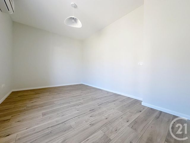 Appartement T3 &agrave; louer - 3 pi&egrave;ces - 60 m2 - Montbeliard - 25 - FRANCHE-COMTE