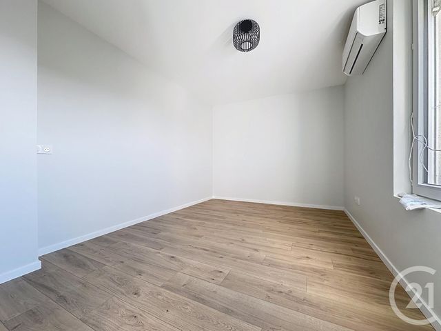 Appartement T3 &agrave; louer - 3 pi&egrave;ces - 60 m2 - Montbeliard - 25 - FRANCHE-COMTE
