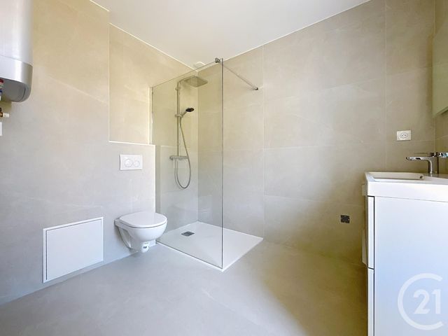 Appartement T3 &agrave; louer - 3 pi&egrave;ces - 60 m2 - Montbeliard - 25 - FRANCHE-COMTE