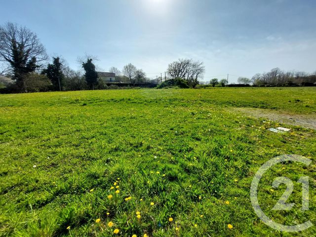 Terrain &agrave; vendre - 1030 m2 - Laa Mondrans - 64 - AQUITAINE