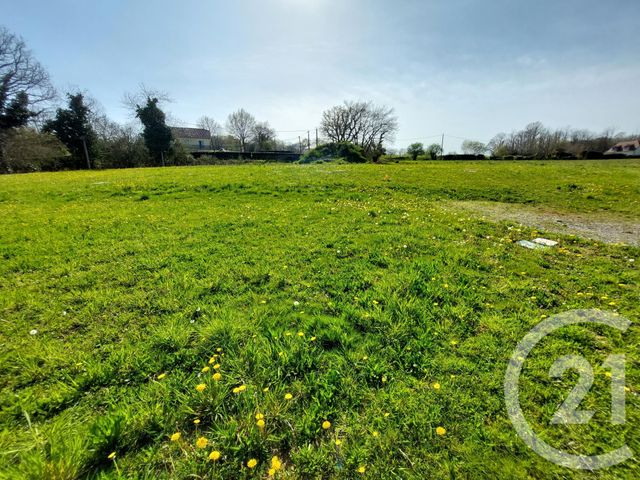 Terrain &agrave; vendre - 1029 m2 - Laa Mondrans - 64 - AQUITAINE