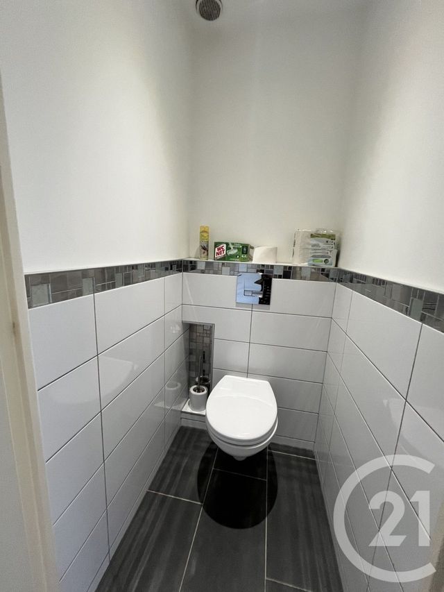 Appartement F3 &agrave; louer - 3 pi&egrave;ces - 57,25 m2 - Pau - 64 - AQUITAINE