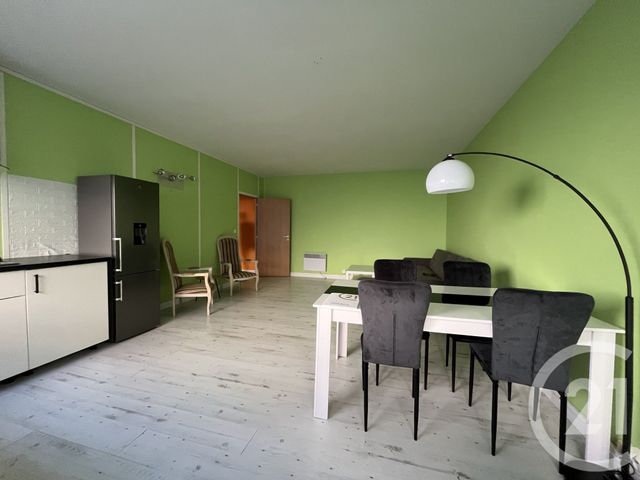 Appartement F2 &agrave; louer - 2 pi&egrave;ces - 62,28 m2 - Orthez - 64 - AQUITAINE