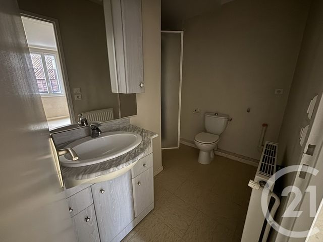 Appartement F2 &agrave; louer - 2 pi&egrave;ces - 33,93 m2 - Orthez - 64 - AQUITAINE