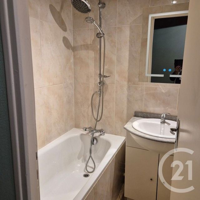 Appartement F2 bis à louer - 2 pièces - 47 m2 - Orthez - 64 - AQUITAINE