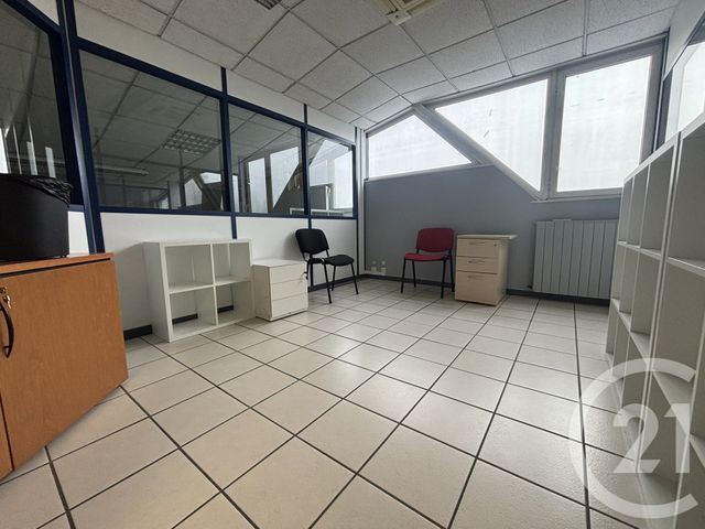 Divers &agrave; louer - 85 m2 - Orthez - 64 - AQUITAINE