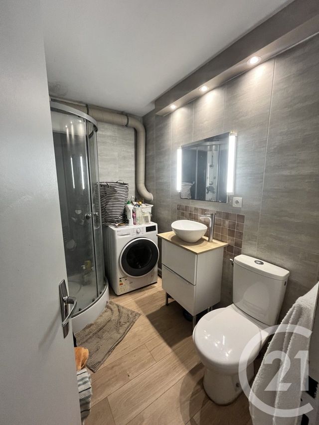 Appartement F1 &agrave; louer - 1 pi&egrave;ce - 34,20 m2 - Orthez - 64 - AQUITAINE