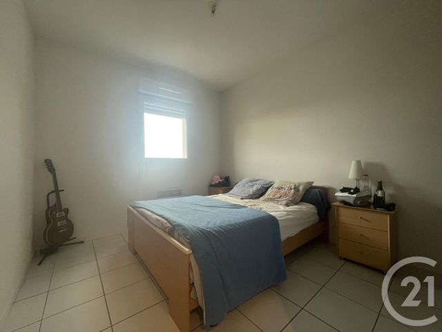 Appartement F3 &agrave; louer - 3 pi&egrave;ces - 55,99 m2 - Mourenx - 64 - AQUITAINE