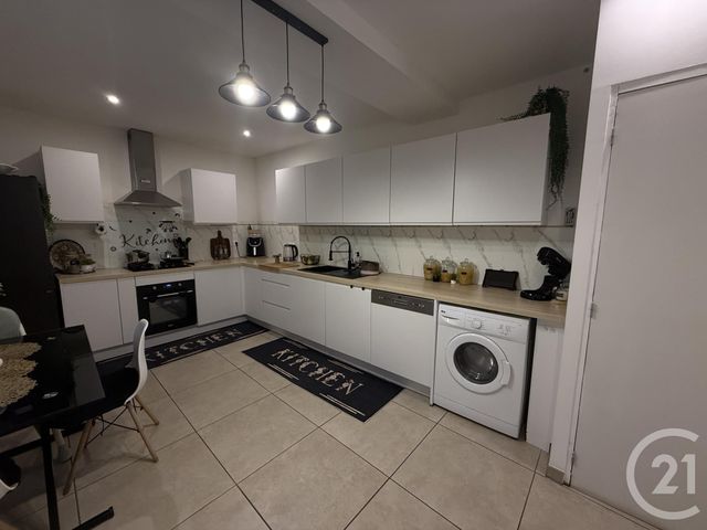 Appartement Triplex &agrave; vendre - 5 pi&egrave;ces - 160,80 m2 - Orthez - 64 - AQUITAINE