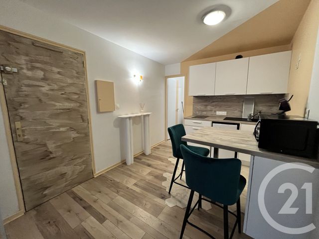 Appartement F1 &agrave; louer - 1 pi&egrave;ce - 21,21 m2 - Orthez - 64 - AQUITAINE