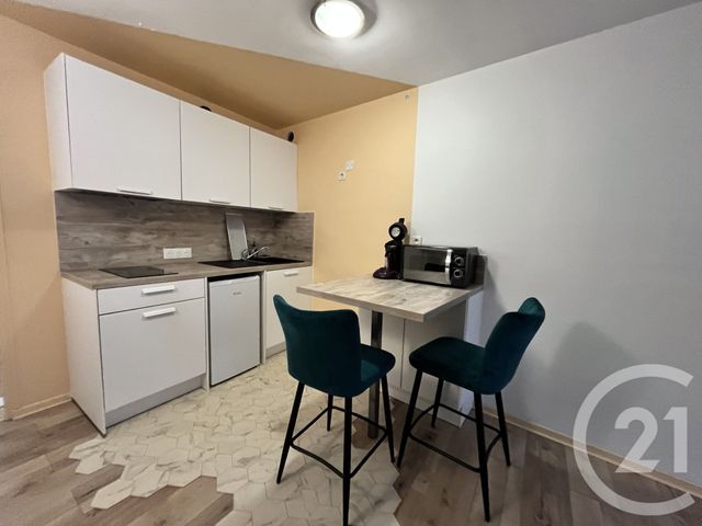 Appartement F1 &agrave; louer - 1 pi&egrave;ce - 21,21 m2 - Orthez - 64 - AQUITAINE