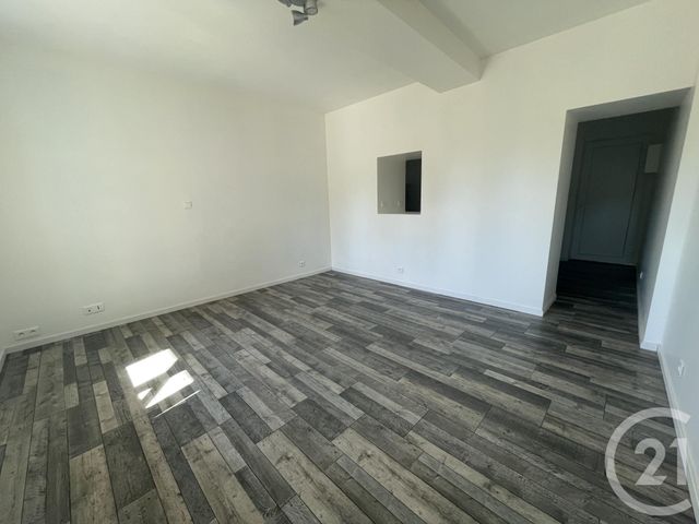 Appartement F1 &agrave; louer - 1 pi&egrave;ce - 26,68 m2 - Orthez - 64 - AQUITAINE