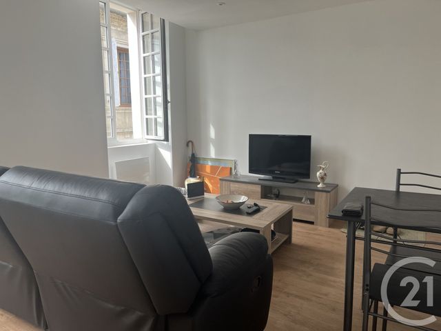 Appartement F1 &agrave; louer - 2 pi&egrave;ces - 39,29 m2 - Orthez - 64 - AQUITAINE