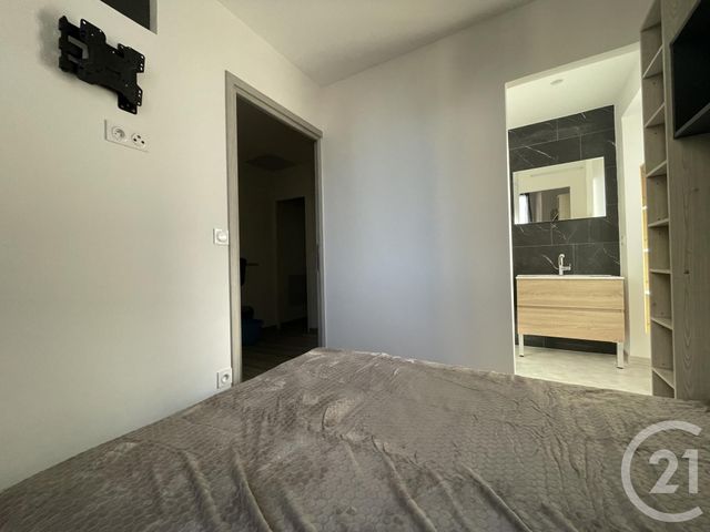 Appartement F1 &agrave; louer - 1 pi&egrave;ce - 17,52 m2 - Orthez - 64 - AQUITAINE