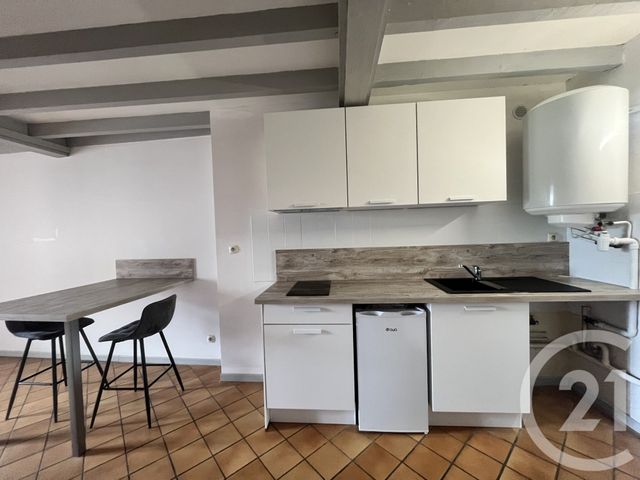 Appartement F2 &agrave; louer - 2 pi&egrave;ces - 46,45 m2 - Orthez - 64 - AQUITAINE
