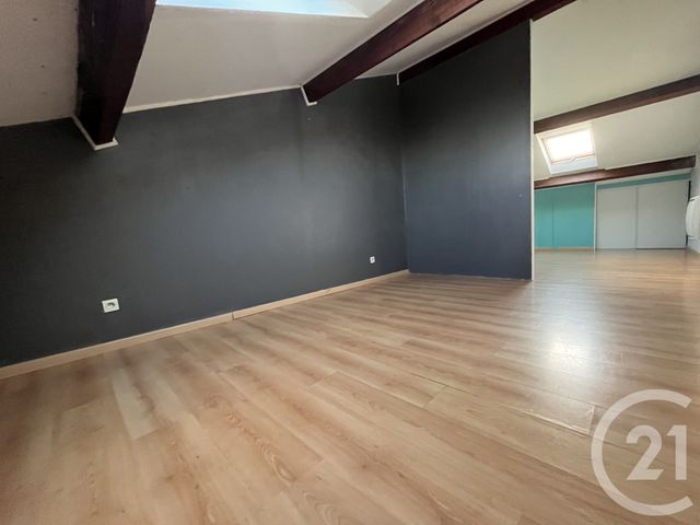 Maison &agrave; louer - 6 pi&egrave;ces - 109 m2 - Sault De Navailles - 64 - AQUITAINE