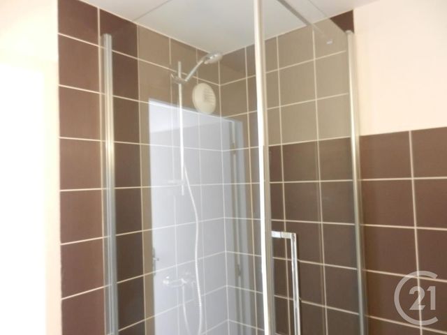 Appartement F3 &agrave; louer - 3 pi&egrave;ces - 75,22 m2 - Orthez - 64 - AQUITAINE