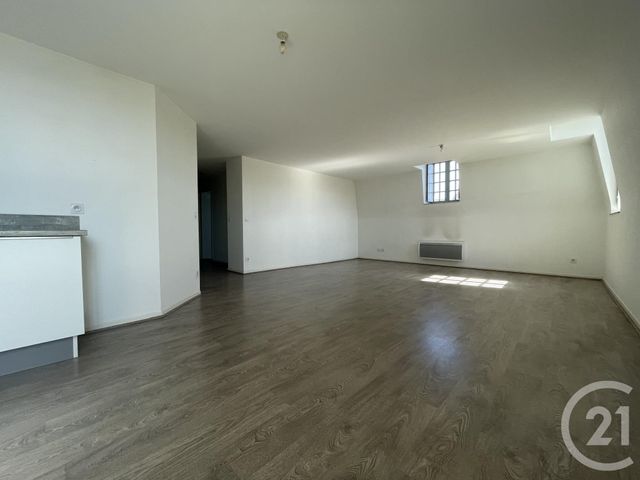 Appartement F3 &agrave; louer - 3 pi&egrave;ces - 75,22 m2 - Orthez - 64 - AQUITAINE