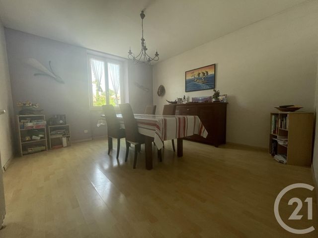 Maison &agrave; louer - 6 pi&egrave;ces - 163,29 m2 - Bellocq - 64 - AQUITAINE