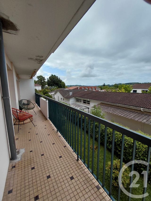 Appartement F3 &agrave; louer - 3 pi&egrave;ces - 70,19 m2 - Orthez - 64 - AQUITAINE