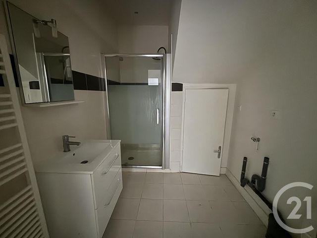 Appartement F4 &agrave; louer - 4 pi&egrave;ces - 66,93 m2 - Orthez - 64 - AQUITAINE