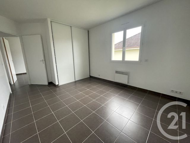 Maison &agrave; louer - 4 pi&egrave;ces - 89 m2 - Mont - 64 - AQUITAINE
