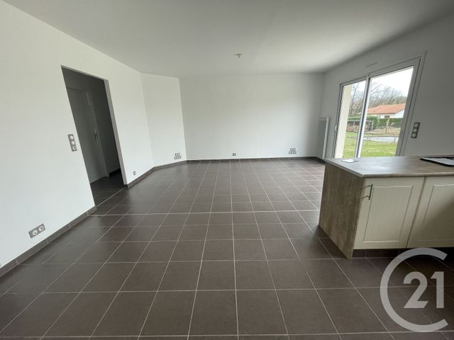 Maison &agrave; louer - 4 pi&egrave;ces - 89 m2 - Mont - 64 - AQUITAINE