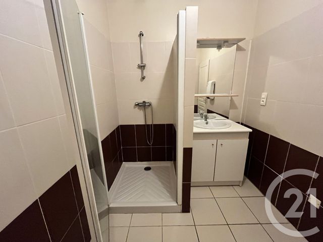Appartement F2 &agrave; louer - 2 pi&egrave;ces - 67,01 m2 - Hagetmau - 40 - AQUITAINE
