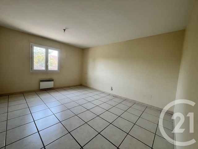 Appartement F2 &agrave; louer - 2 pi&egrave;ces - 67,01 m2 - Hagetmau - 40 - AQUITAINE