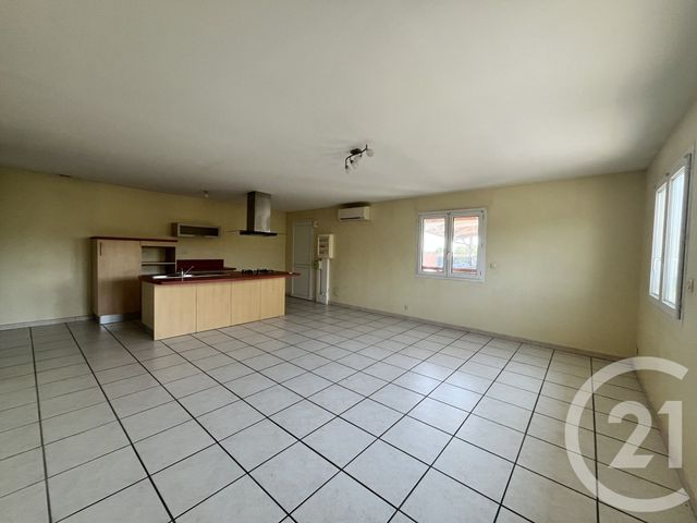 Appartement F2 &agrave; louer - 2 pi&egrave;ces - 67,01 m2 - Hagetmau - 40 - AQUITAINE