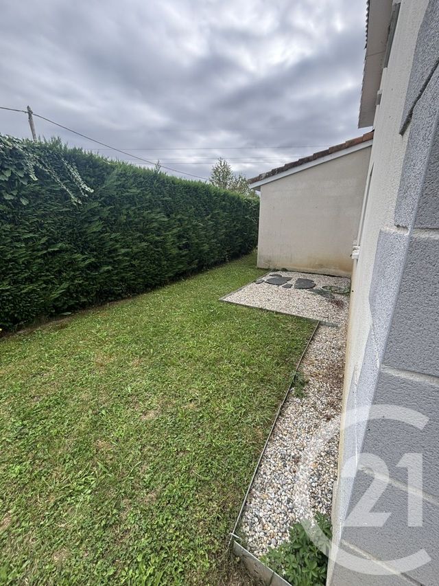 Appartement F3 &agrave; louer - 3 pi&egrave;ces - 61,77 m2 - Orthez - 64 - AQUITAINE