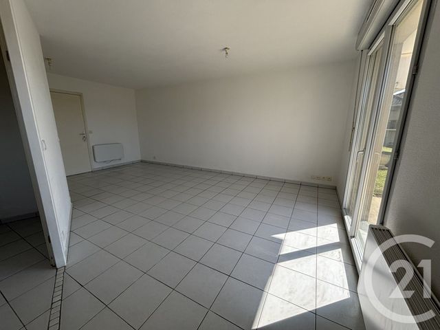 Appartement F2 &agrave; louer - 2 pi&egrave;ces - 44,78 m2 - Orthez - 64 - AQUITAINE
