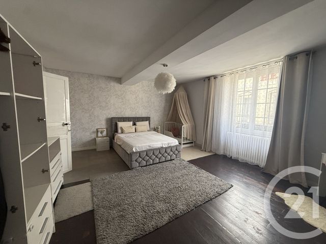 Appartement Triplex &agrave; vendre - 5 pi&egrave;ces - 160,80 m2 - Orthez - 64 - AQUITAINE