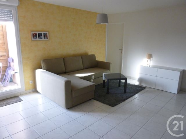 Appartement F1 à louer - 1 pièce - 35 m2 - Belfort - 90 - FRANCHE-COMTE