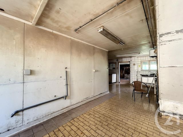 Appartement Local à louer - 3 pièces - 119,70 m2 - Belfort - 90 - FRANCHE-COMTE