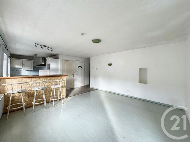 Appartement F2 à vendre - 2 pièces - 55,70 m2 - Giromagny - 90 - FRANCHE-COMTE