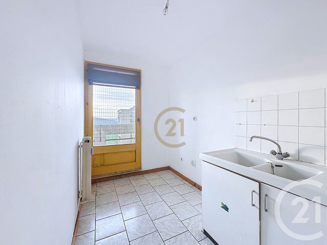Appartement F2 à vendre - 2 pièces - 43,47 m2 - Belfort - 90 - FRANCHE-COMTE