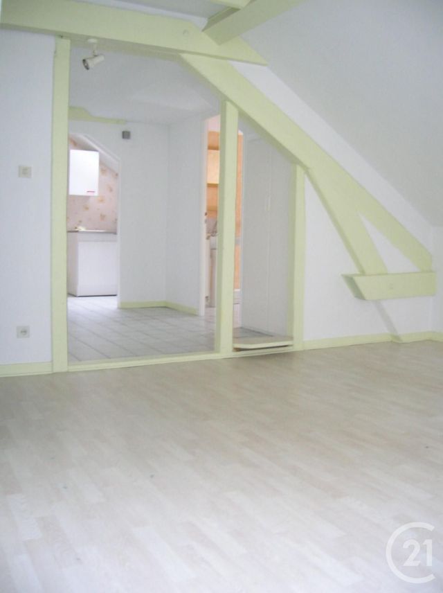 Appartement F2 à louer - 2 pièces - 39 m2 - Belfort - 90 - FRANCHE-COMTE