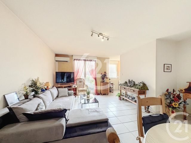 Appartement T2 à vendre - 2 pièces - 50,15 m2 - Belfort - 90 - FRANCHE-COMTE